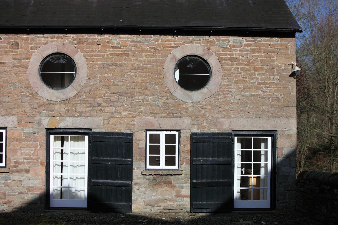 Glanhenwye Courtyard Cottages Glasbury Exterior foto