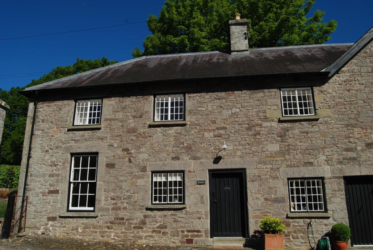Glanhenwye Courtyard Cottages Glasbury Exterior foto