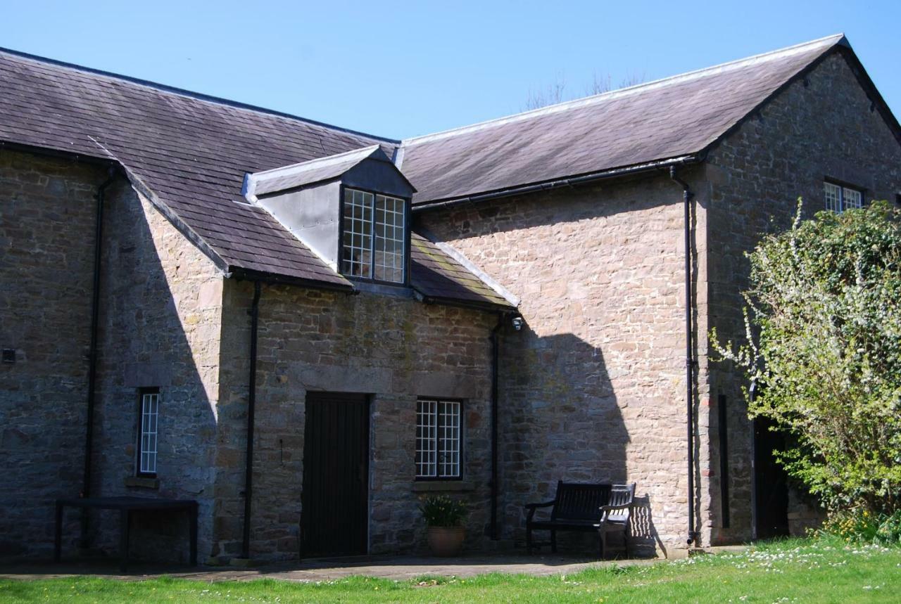 Glanhenwye Courtyard Cottages Glasbury Exterior foto